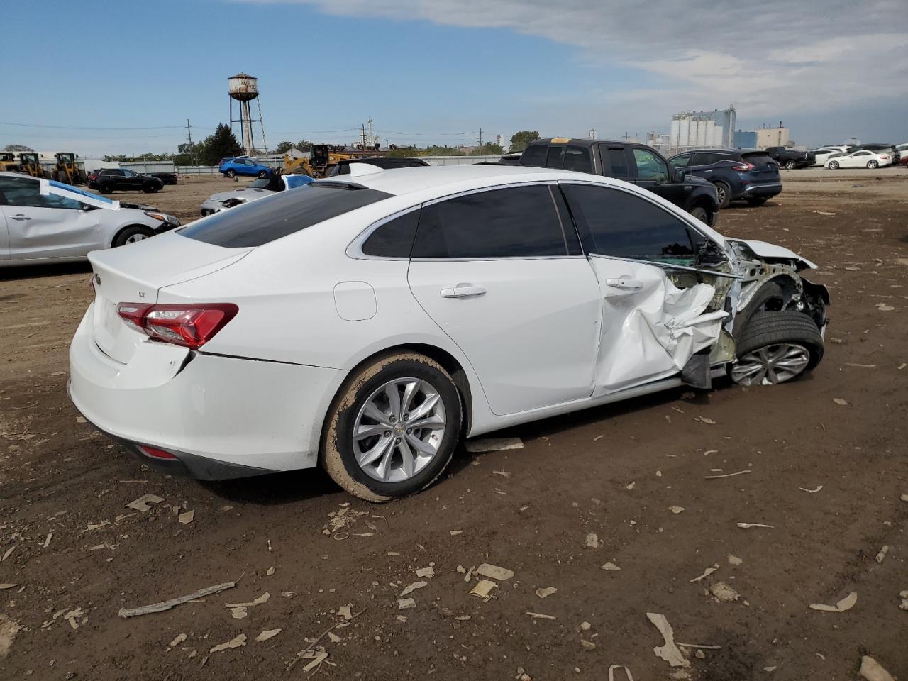 2022 Chevrolet Malibu Lt - Image 3