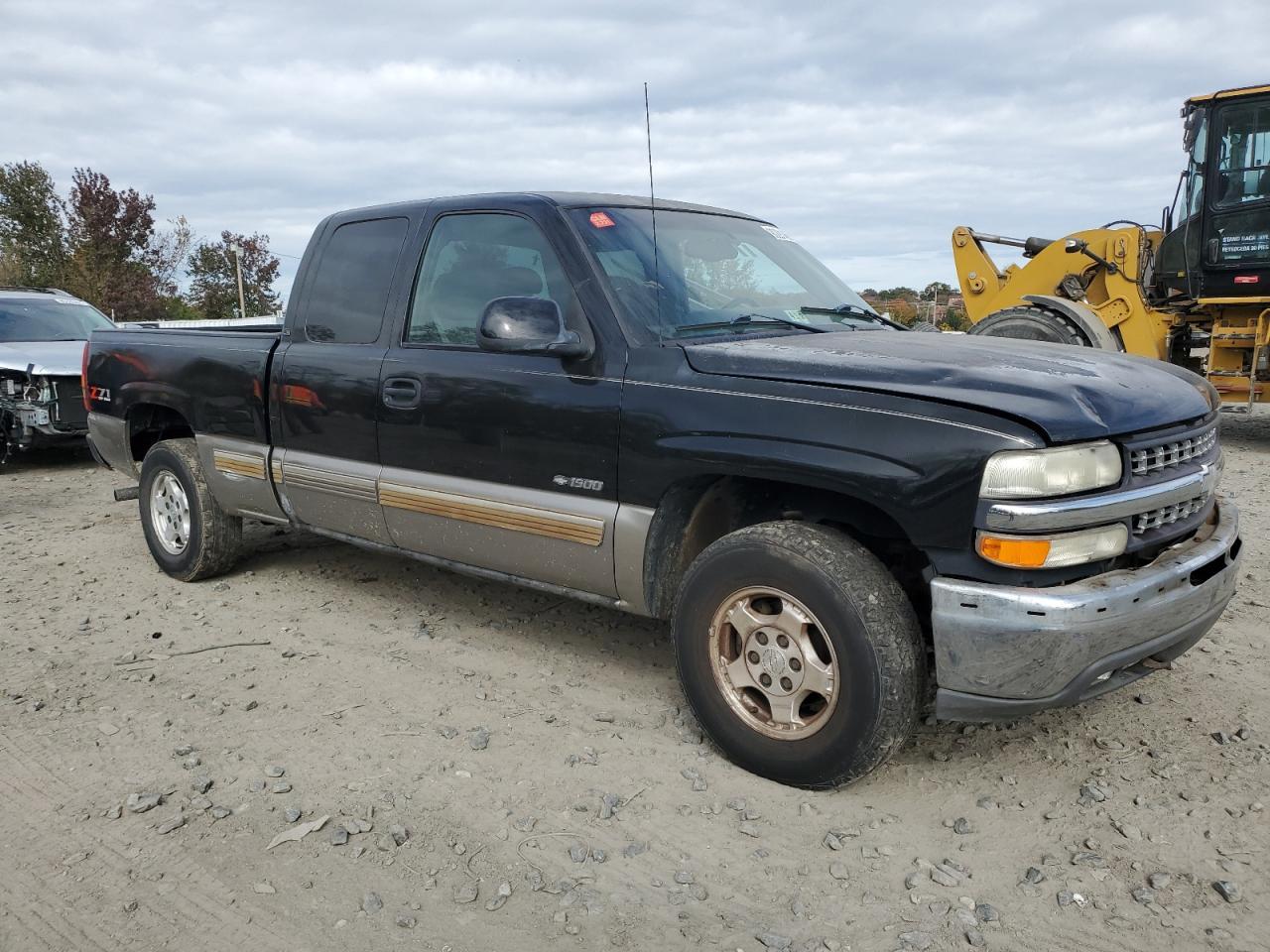 2001 Chevrolet Silverado K1500 - Image 4