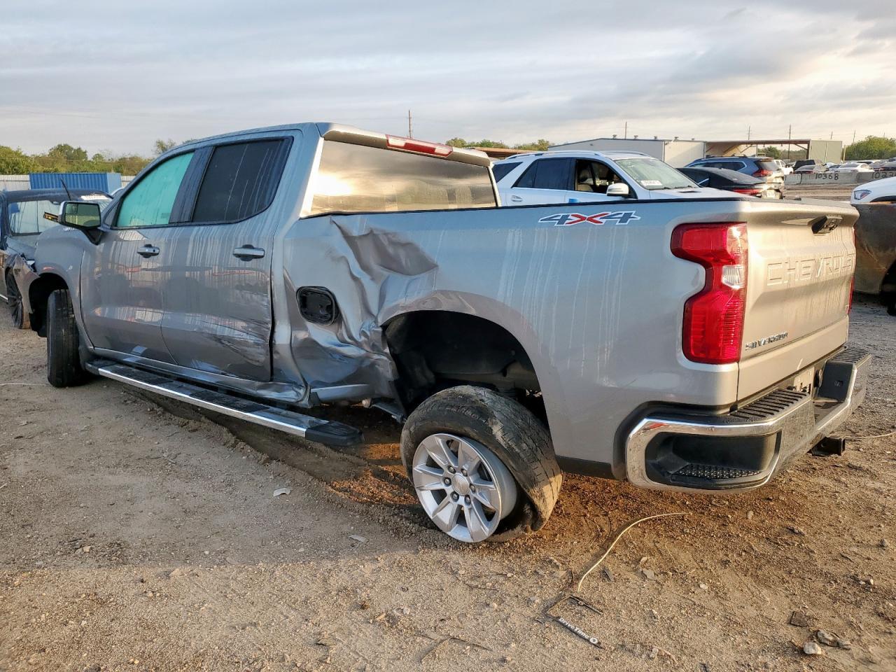 2024 Chevrolet Silverado K1500 Lt - Image 2