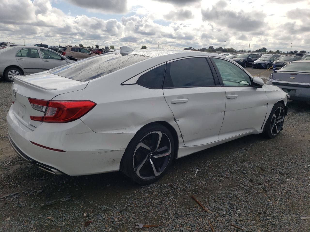 2020 Honda Accord Sport - Image 3