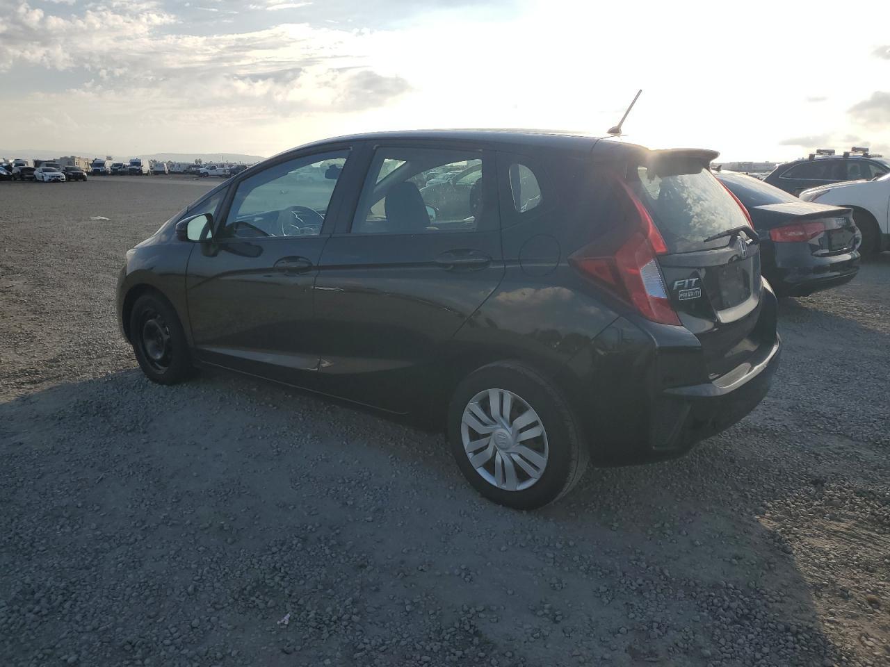 2017 Honda Fit Lx - Фото 2