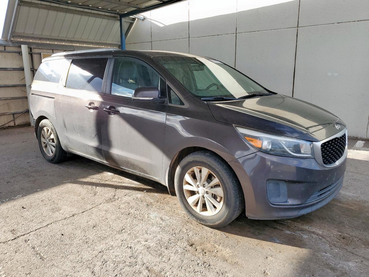 2016 Kia Sedona Lx - Фото 4