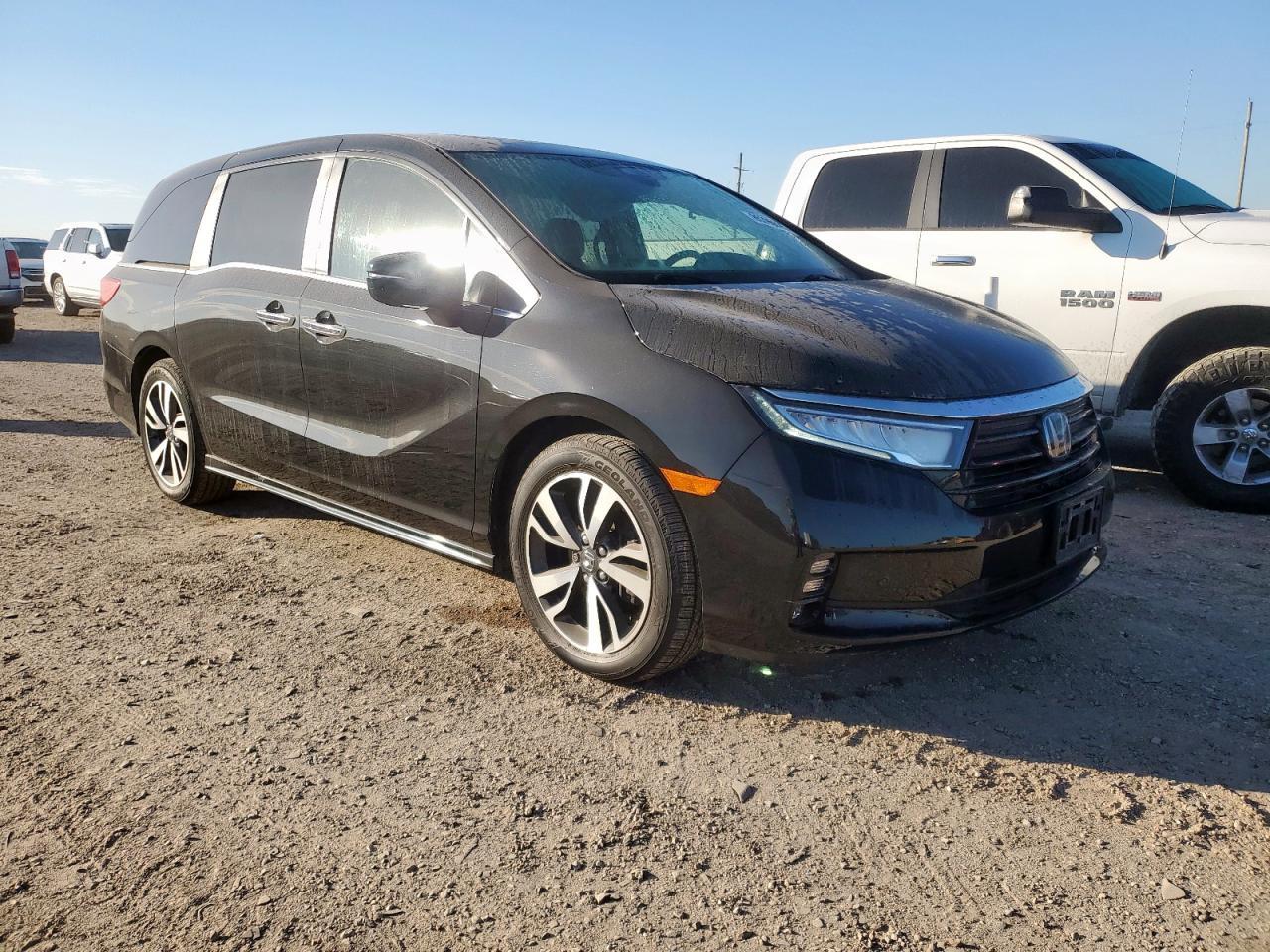 2023 Honda Odyssey Touring - Фото 4