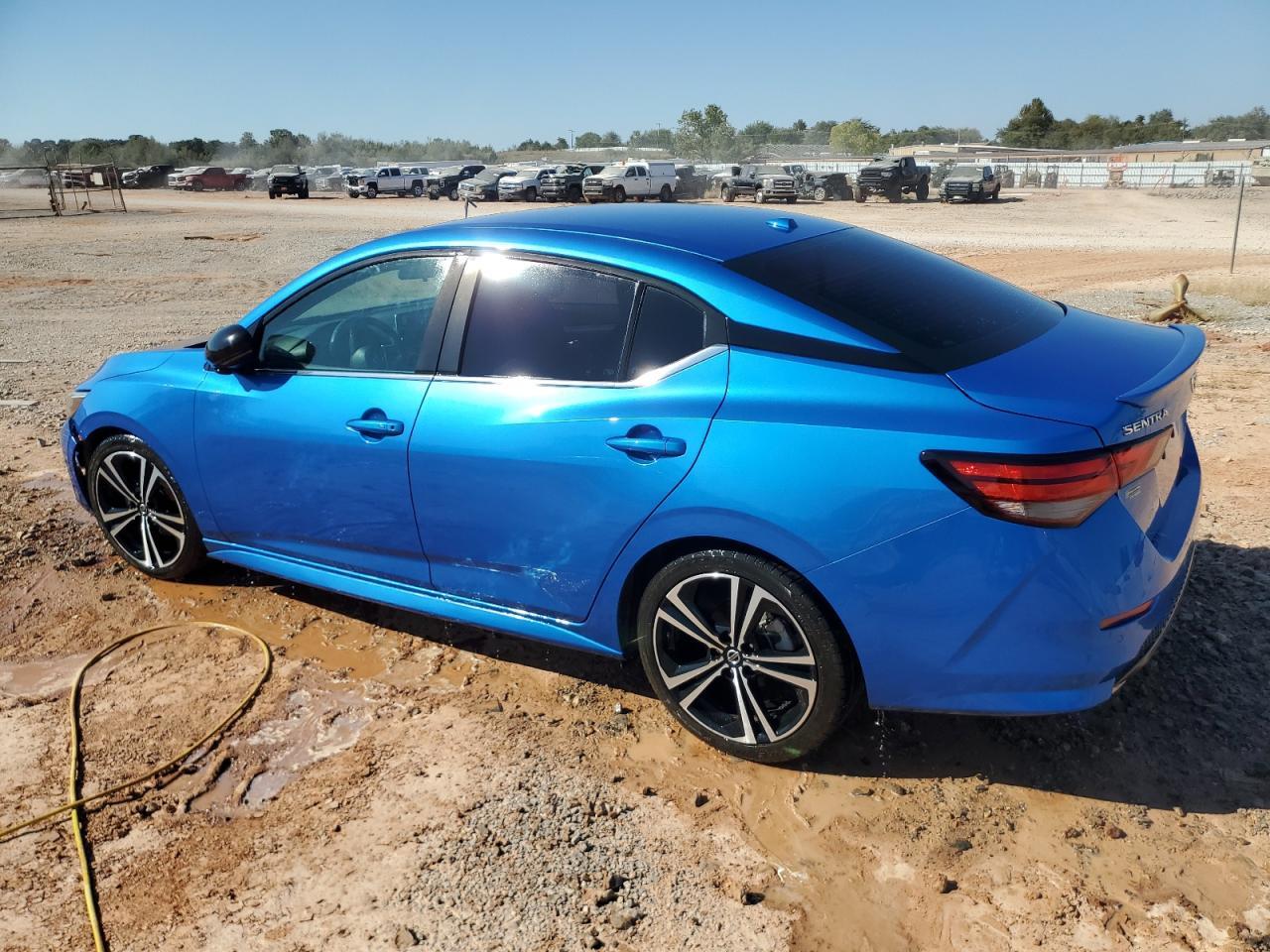 2020 Nissan Sentra Sr - Фото 2