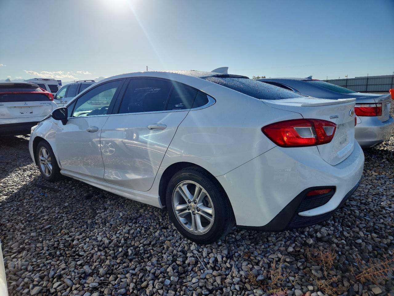2018 Chevrolet Cruze Lt - Фото 2