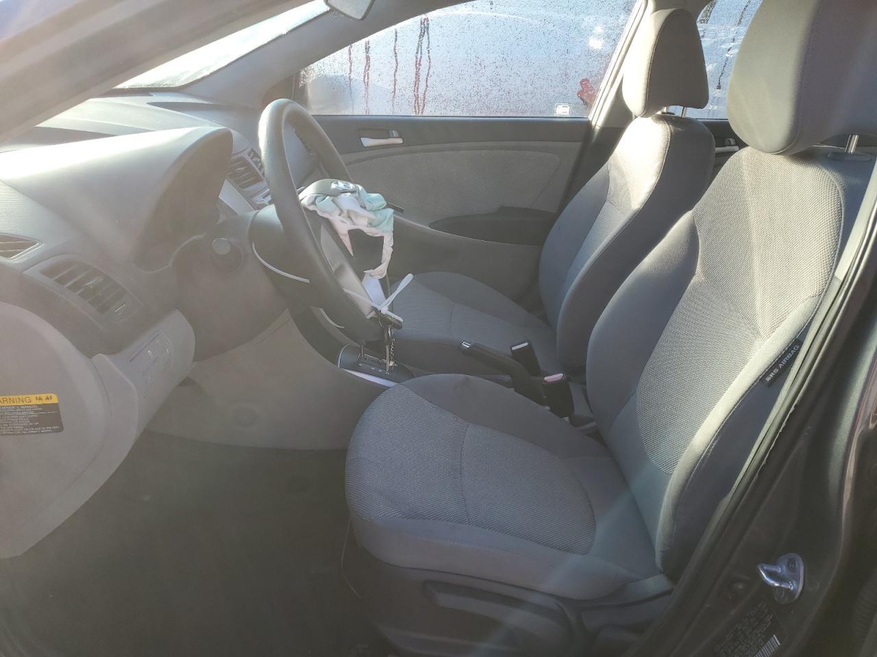 2013 Hyundai Accent Gls - Фото 7