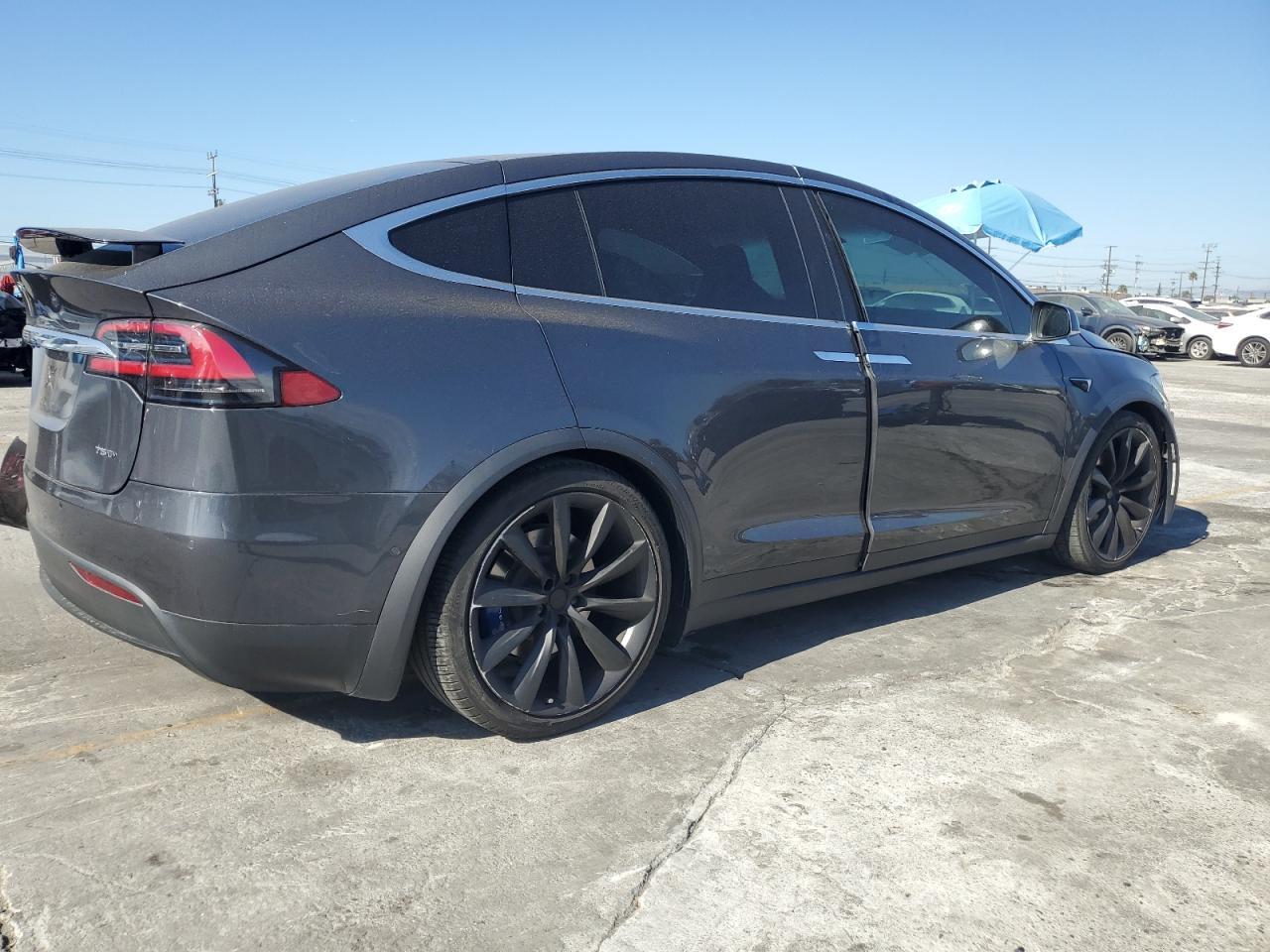 2018 Tesla Model X - Image 3