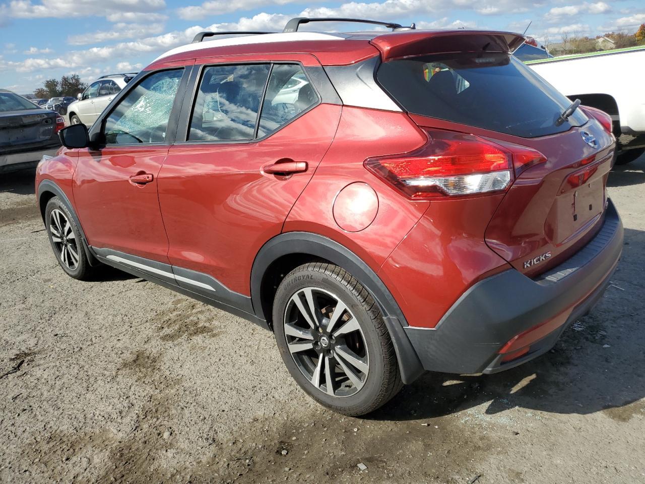 2019 Nissan Kicks S - Фото 2