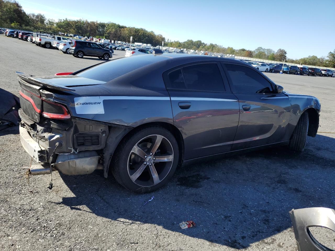2017 Dodge Charger Sxt - Фото 3