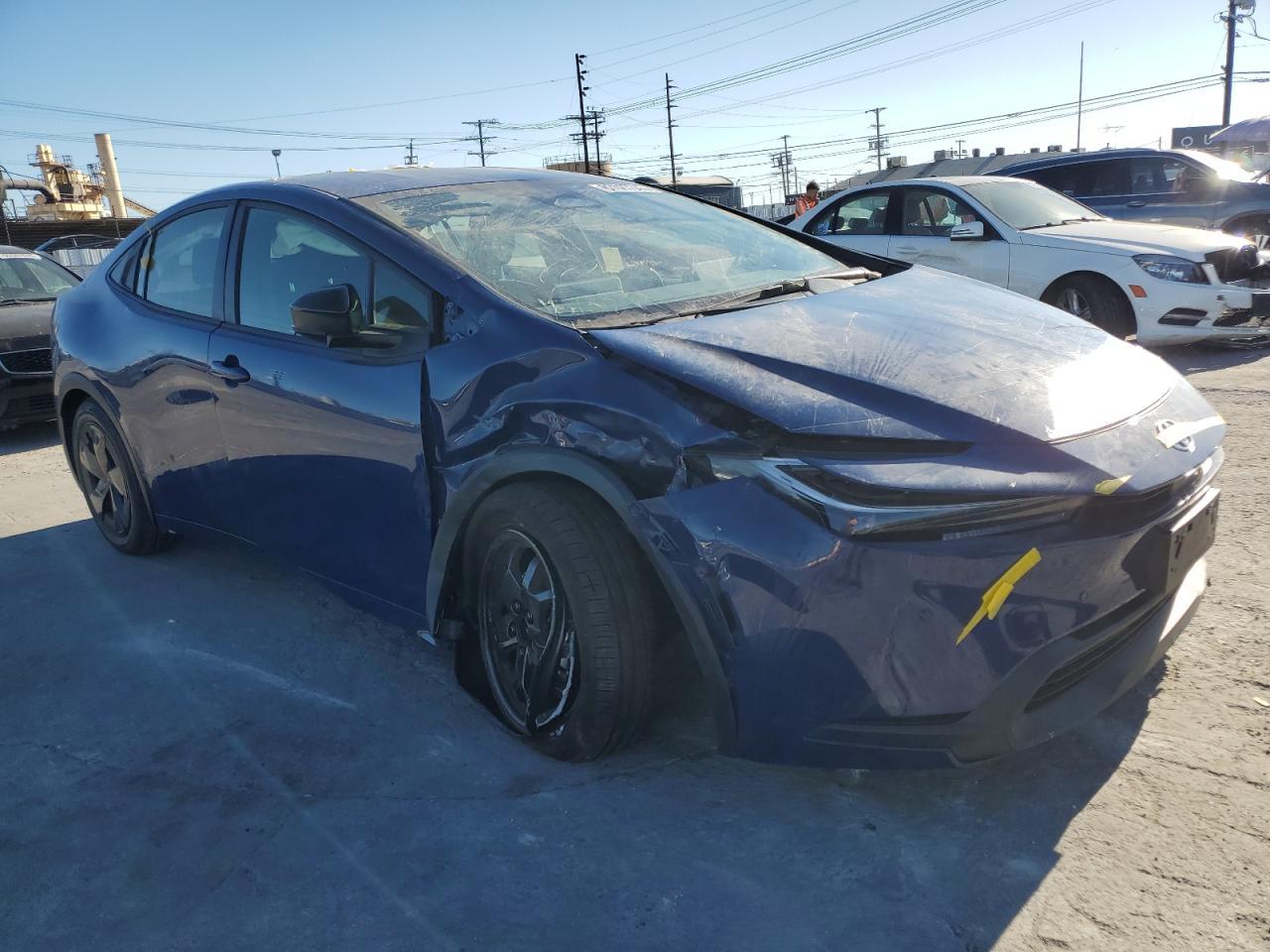 2024 Toyota Prius Le - Фото 4