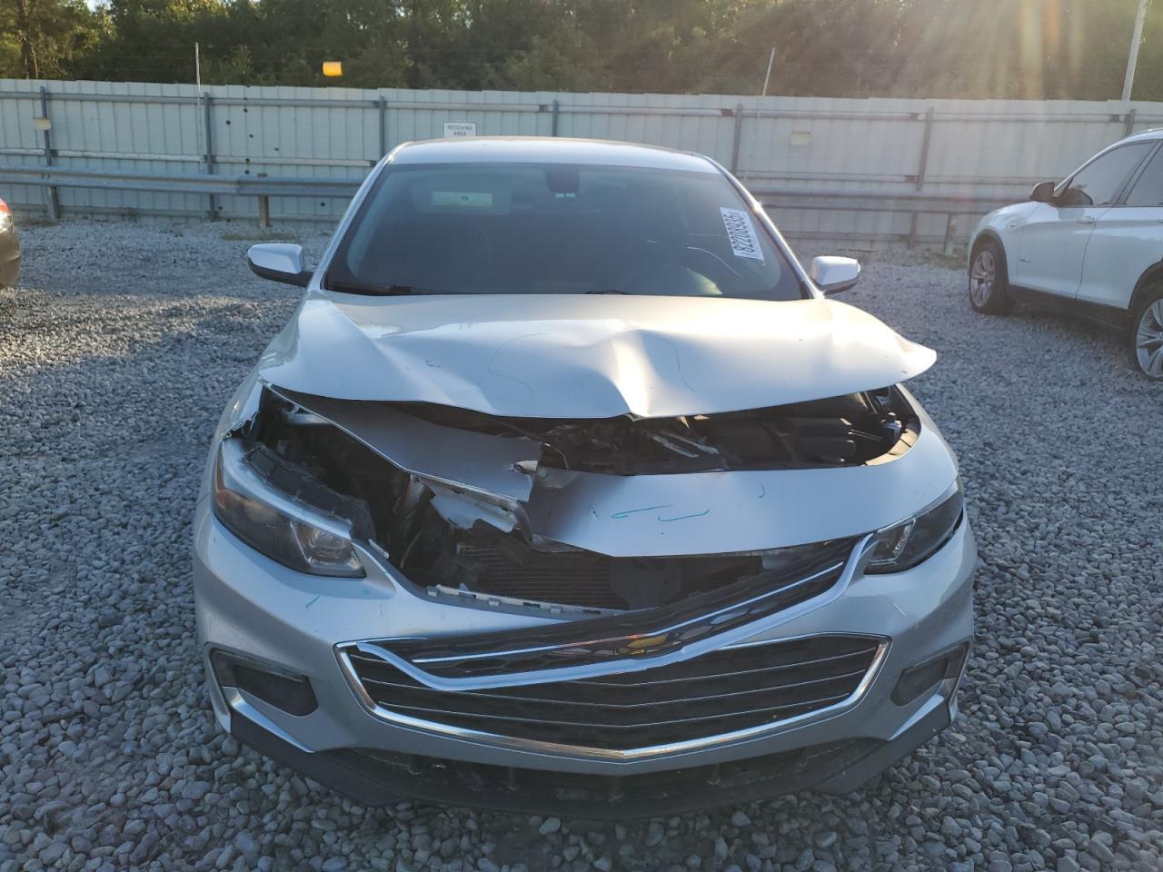 2018 Chevrolet Malibu Lt - Image 5