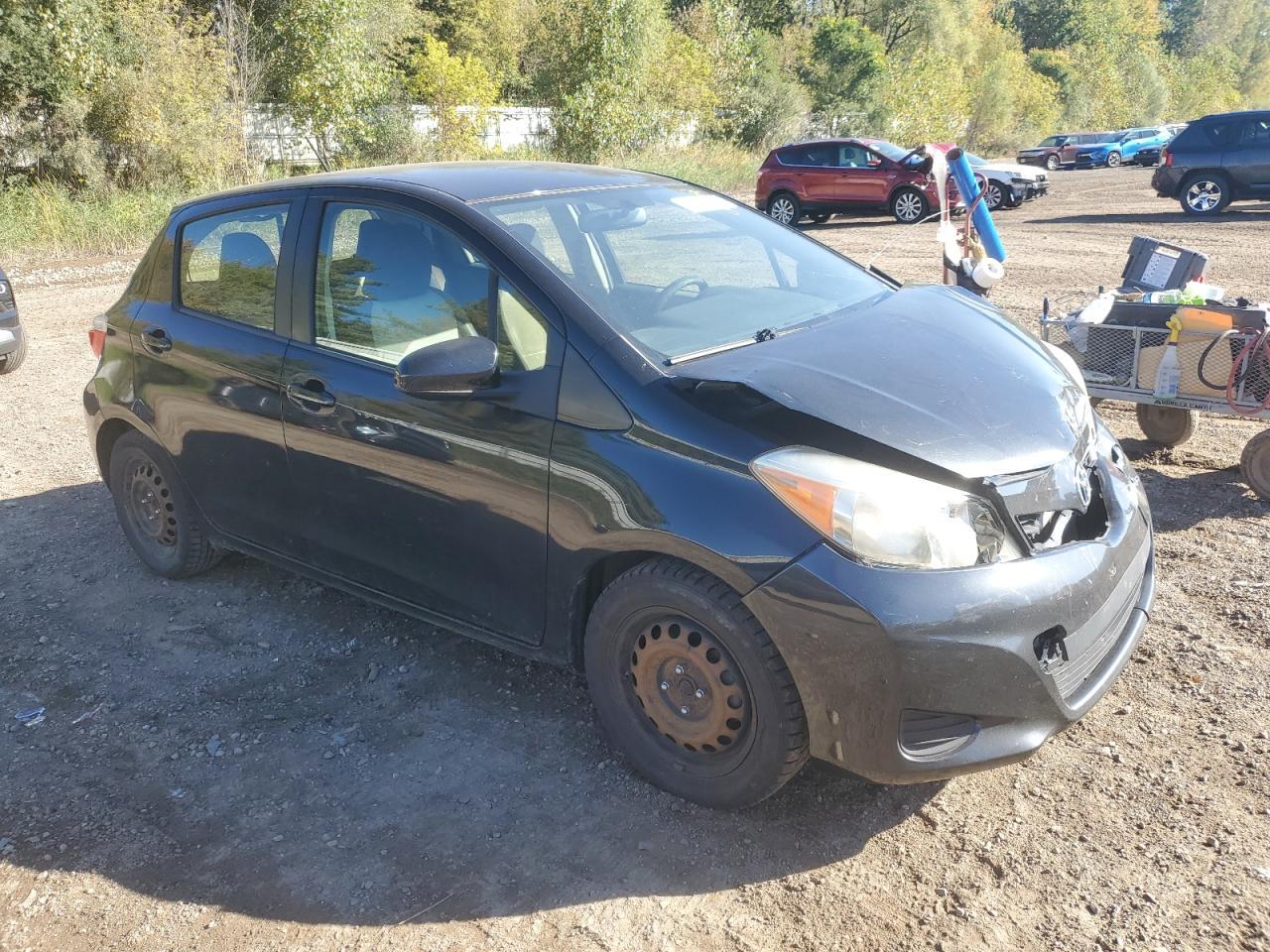2013 Toyota Yaris - Фото 4