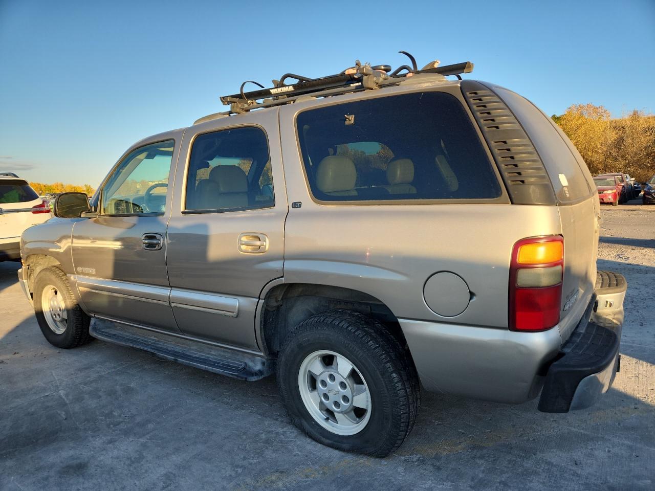 2000 Chevrolet Tahoe - Фото 2