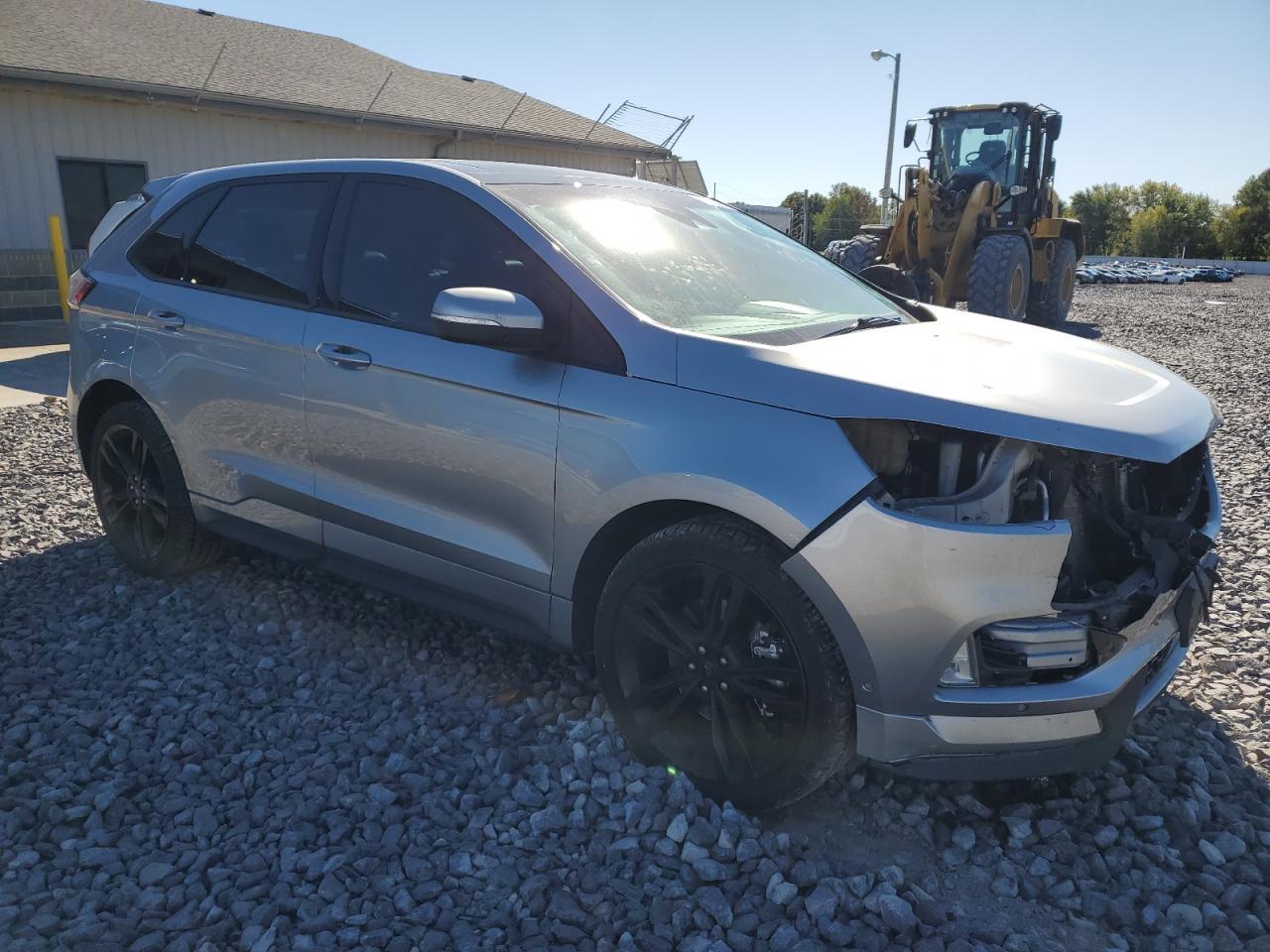 2020 Ford Edge St - Фото 4