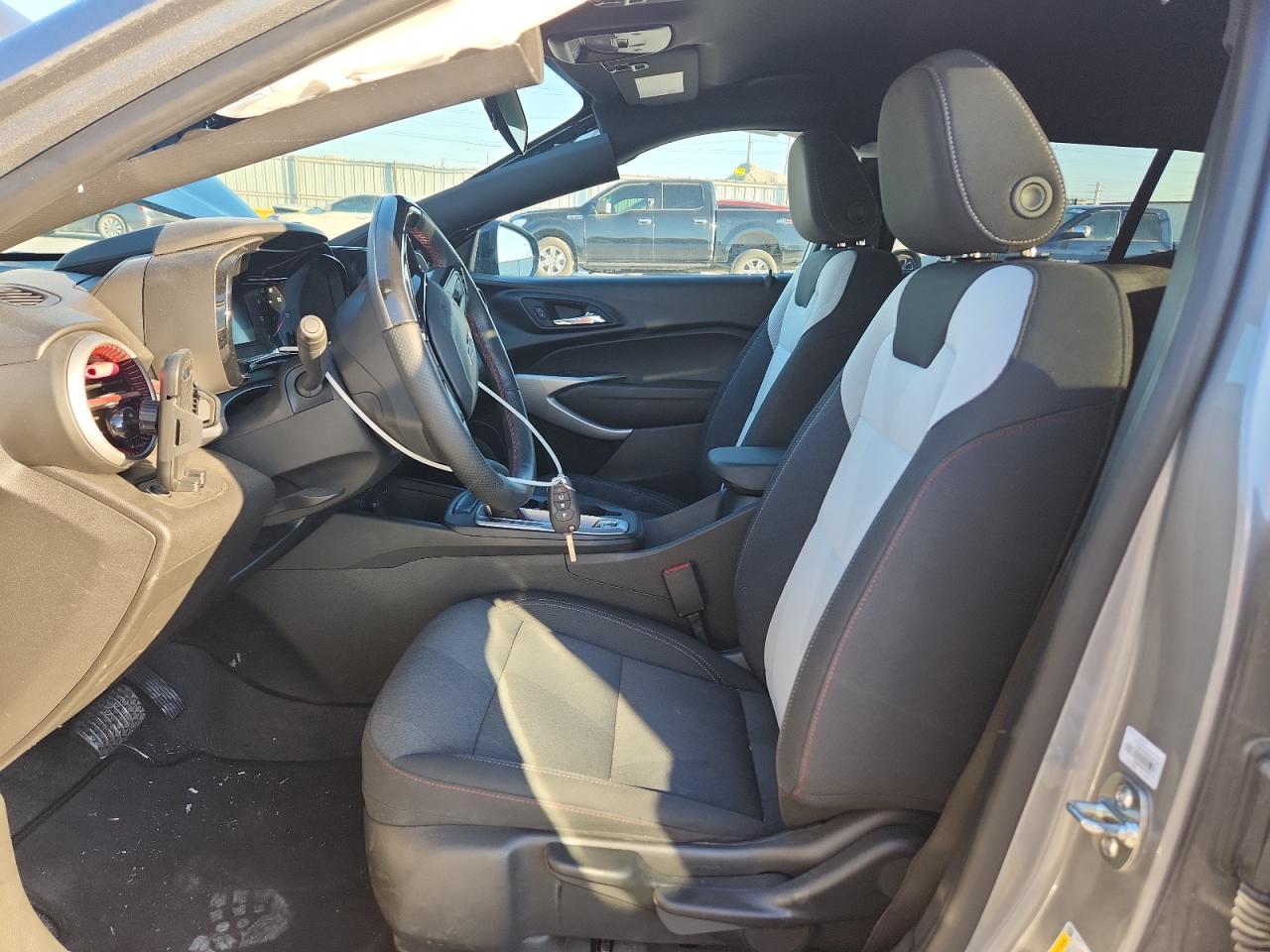 2025 Chevrolet Trax 1Rs - Фото 7