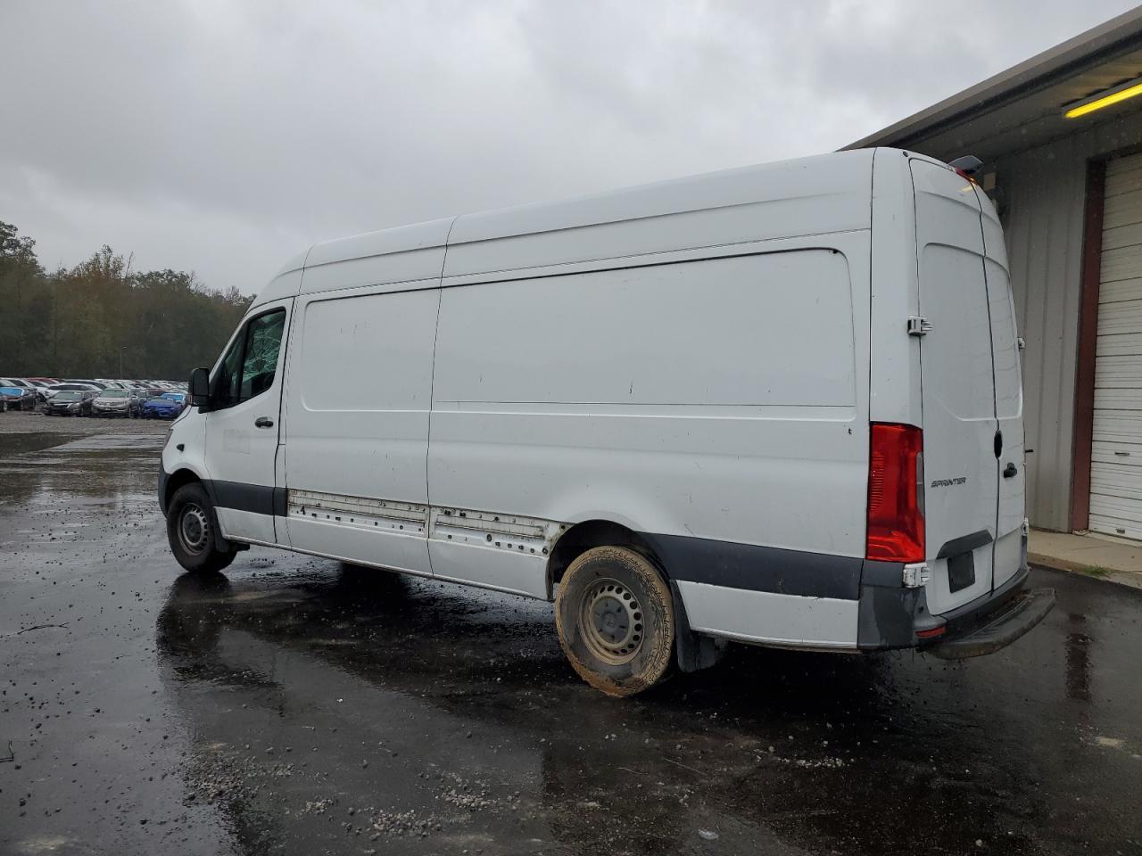 2022 Mercedes Benz Sprinter Delivery Van - Image 2