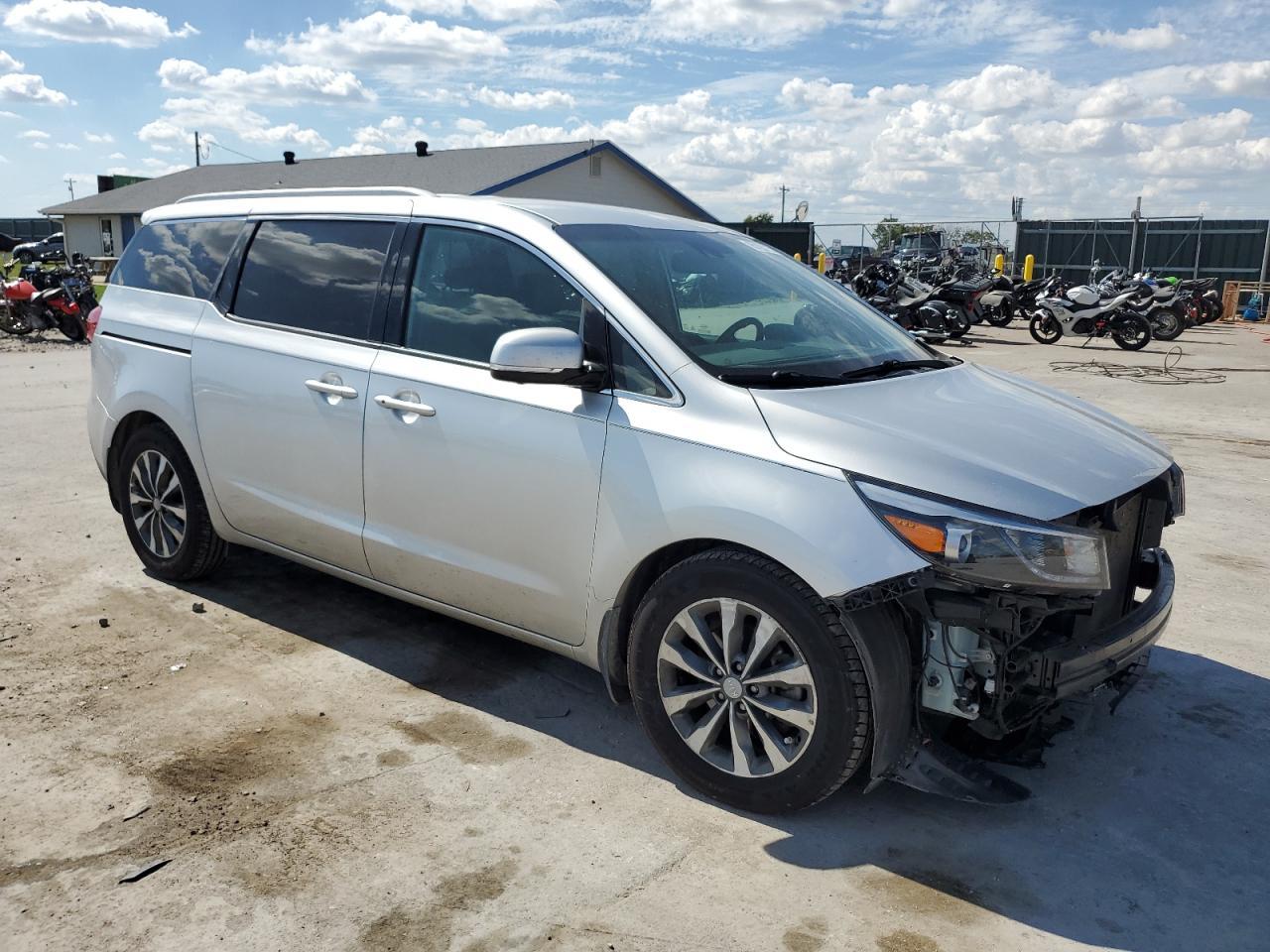 2016 Kia Sedona Ex - Фото 4