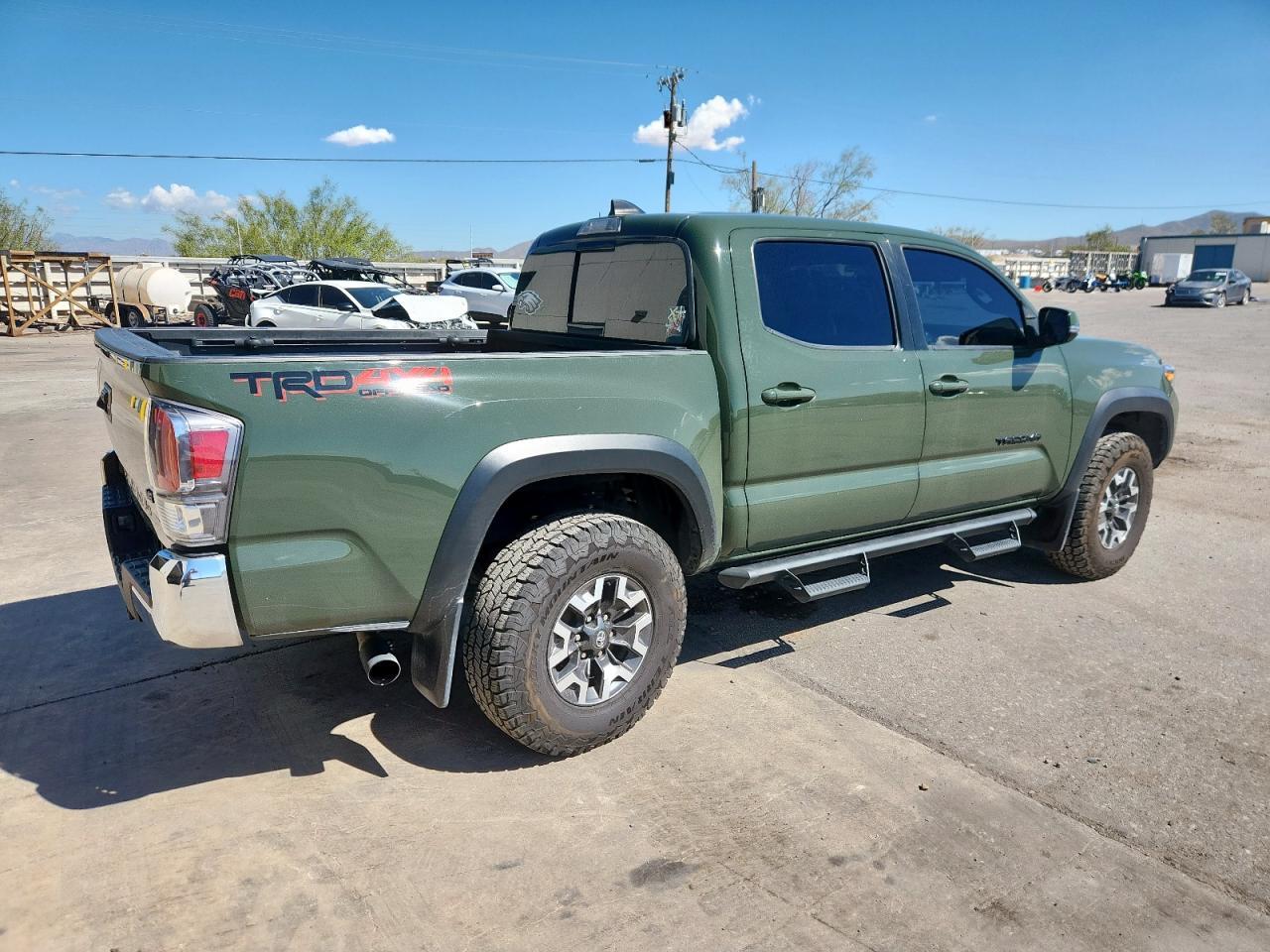 2022 Toyota Tacoma Double Cab - Фото 3
