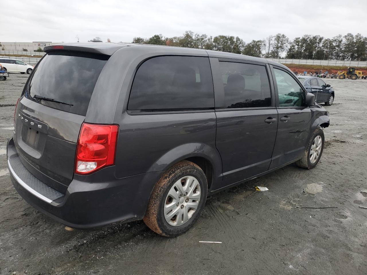 2019 Dodge Grand Caravan Se - Фото 3