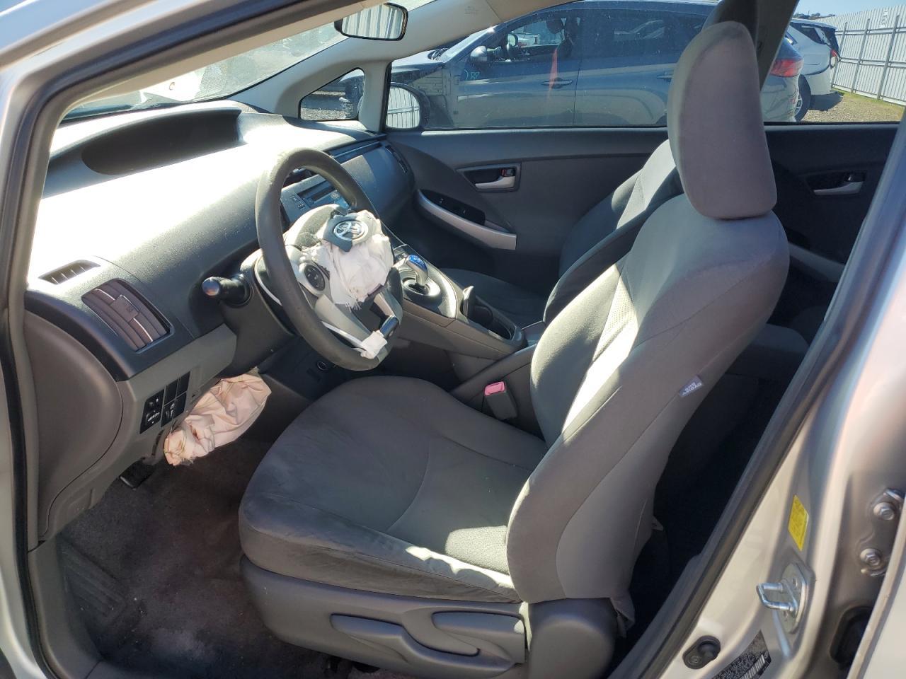 2010 Toyota Prius - Image 7