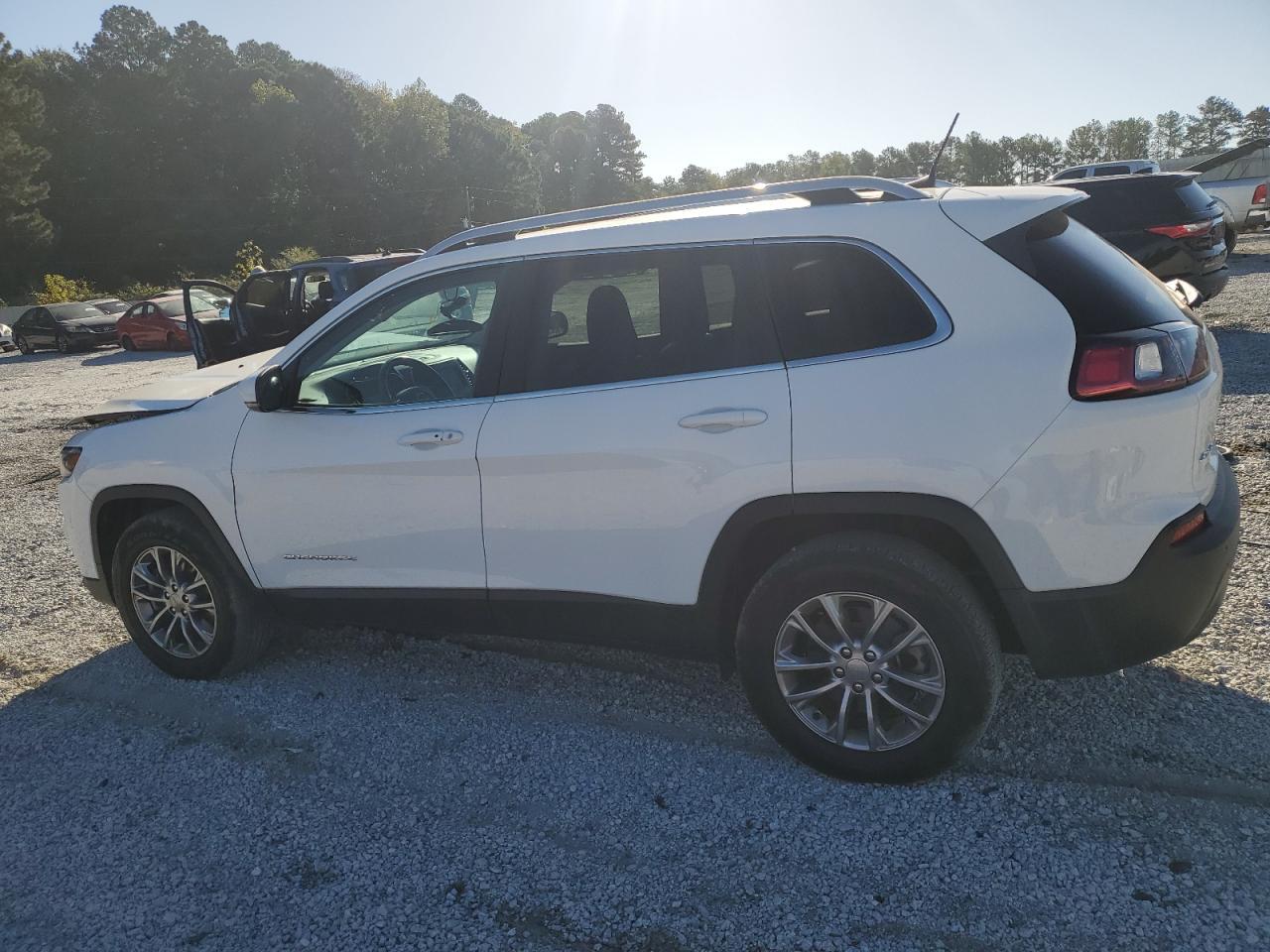 2020 Jeep Cherokee Latitude Plus - Фото 2