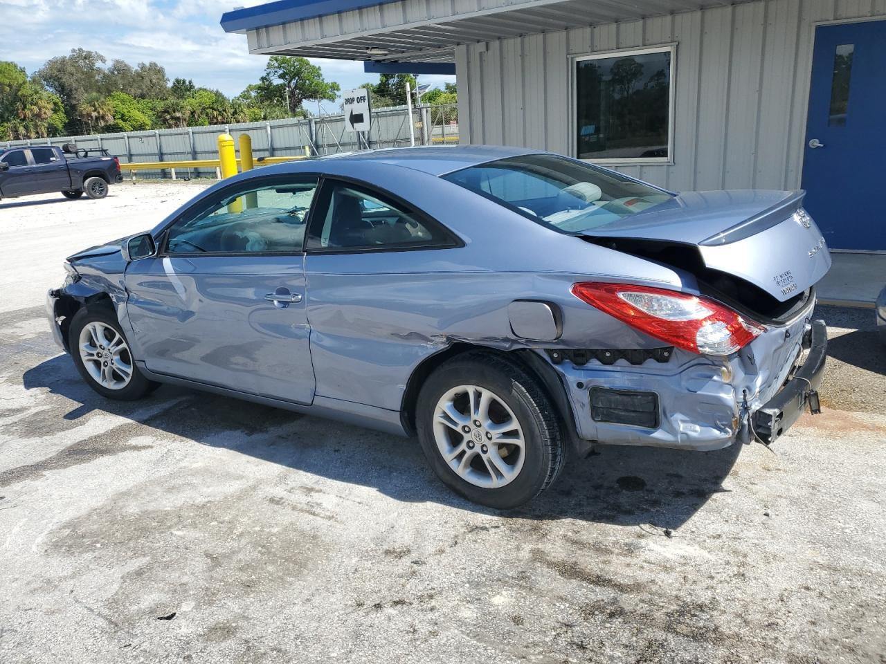 2008 Toyota Camry Solara Se - Фото 2