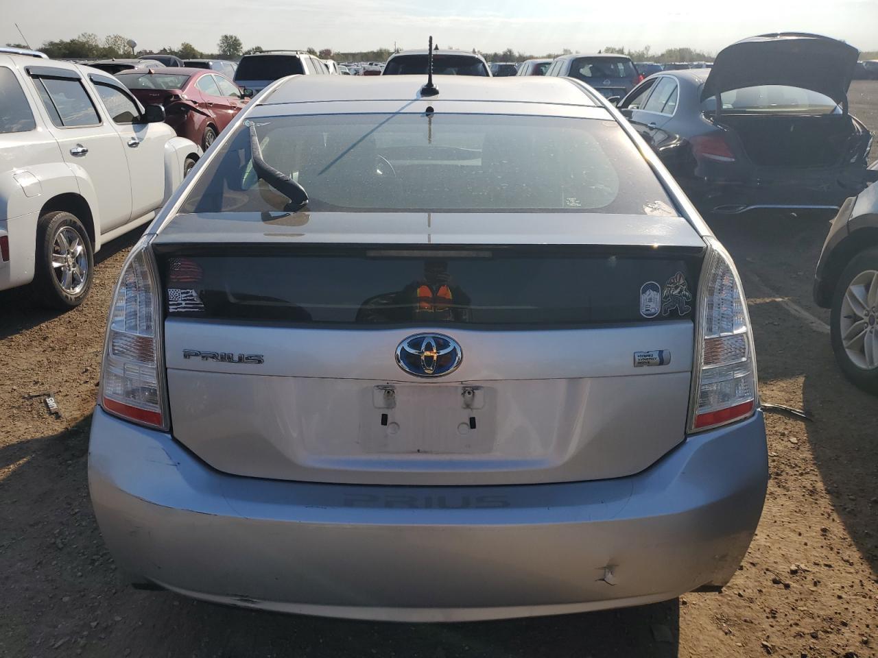 2011 Toyota Prius - Фото 6