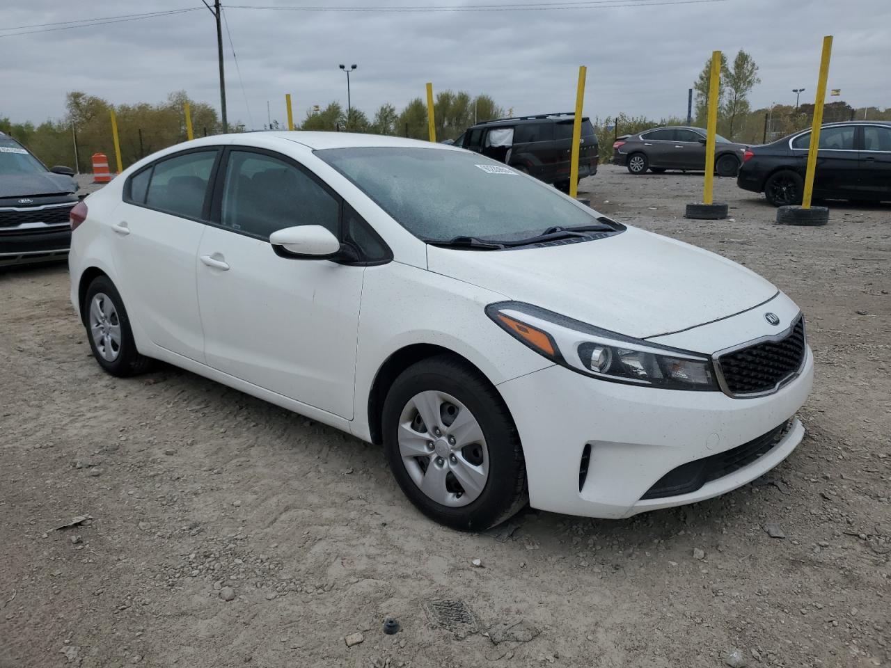 2017 Kia Forte Lx - Image 4