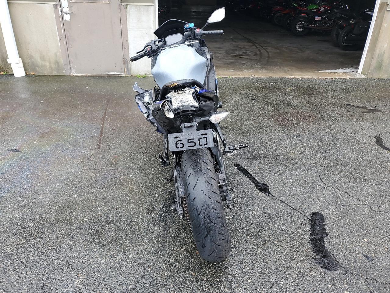 2022 Kawasaki Ex650 M - Фото 4