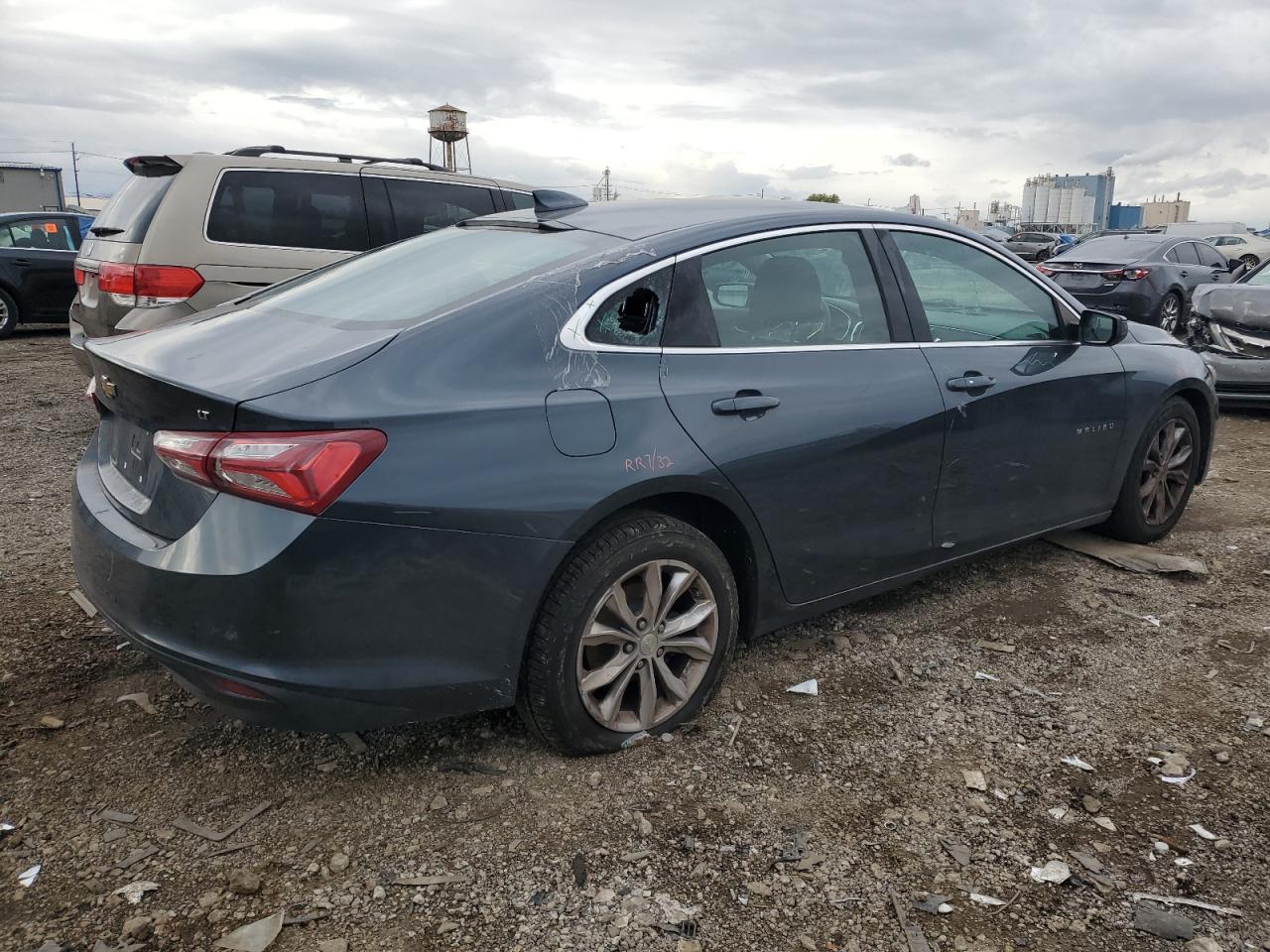 2019 Chevrolet Malibu Lt - Image 3