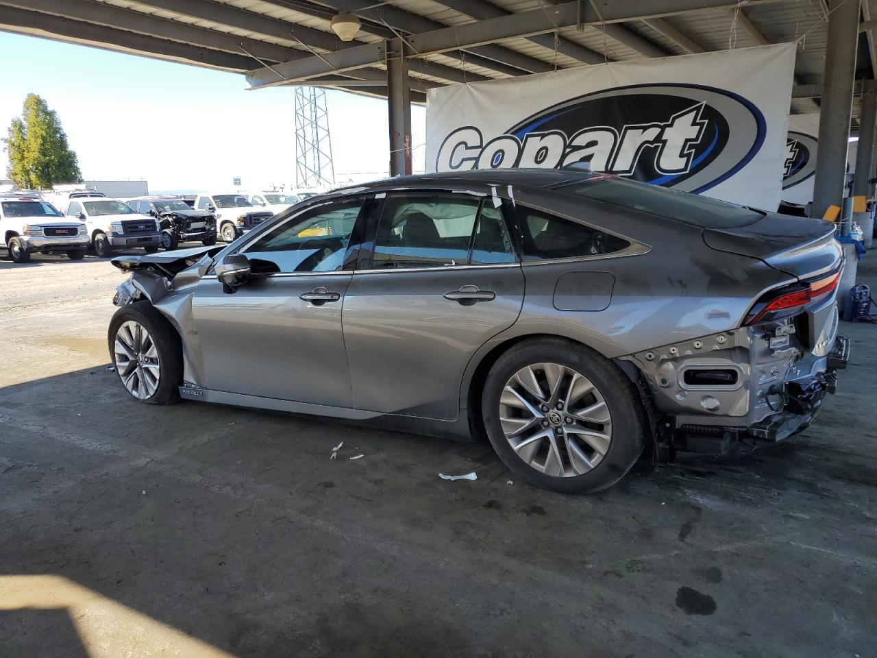 2023 Toyota Mirai Xle - Image 2