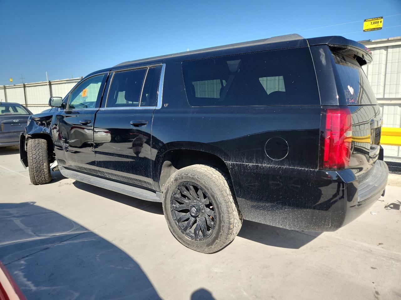 2018 Chevrolet Suburban K1500 Lt - Фото 2