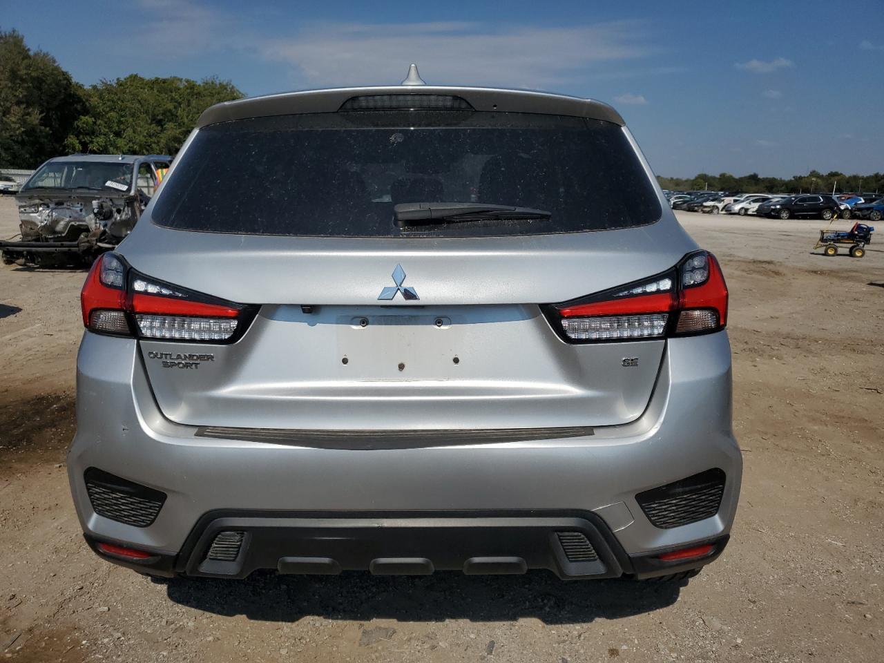2021 Mitsubishi Outlander Sport Es - Image 6