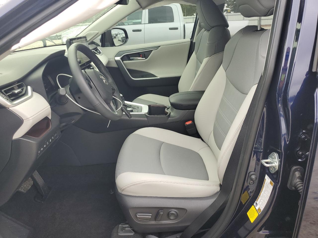 2024 Toyota Rav4 Limited - Image 7