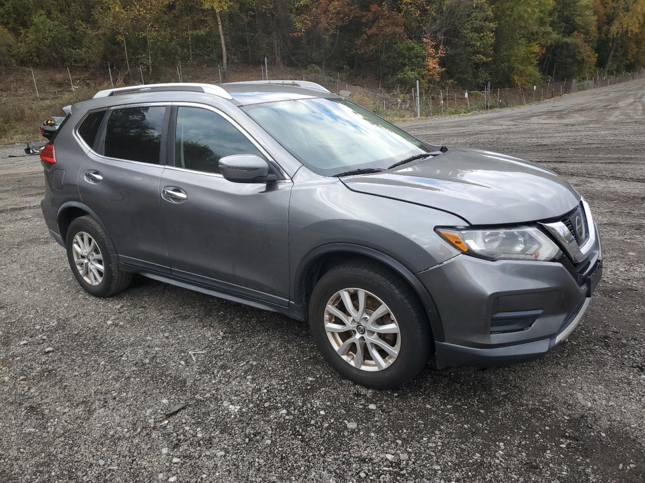 2017 Nissan Rogue S - Фото 4