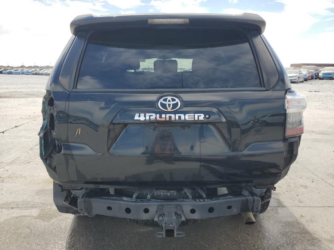2014 Toyota 4Runner Sr5 - Фото 6