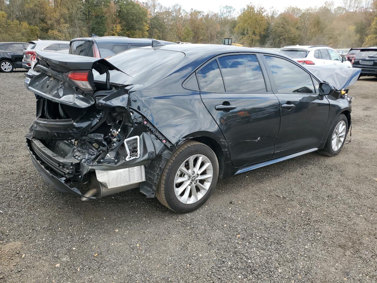 2022 Toyota Corolla Le - Фото 3