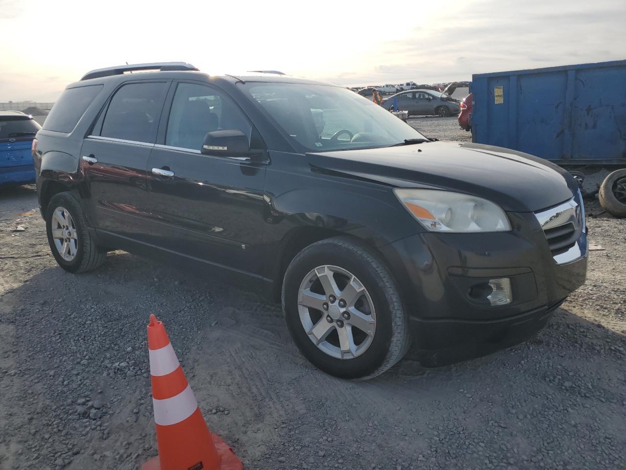 2008 Saturn Outlook Xr - Image 4