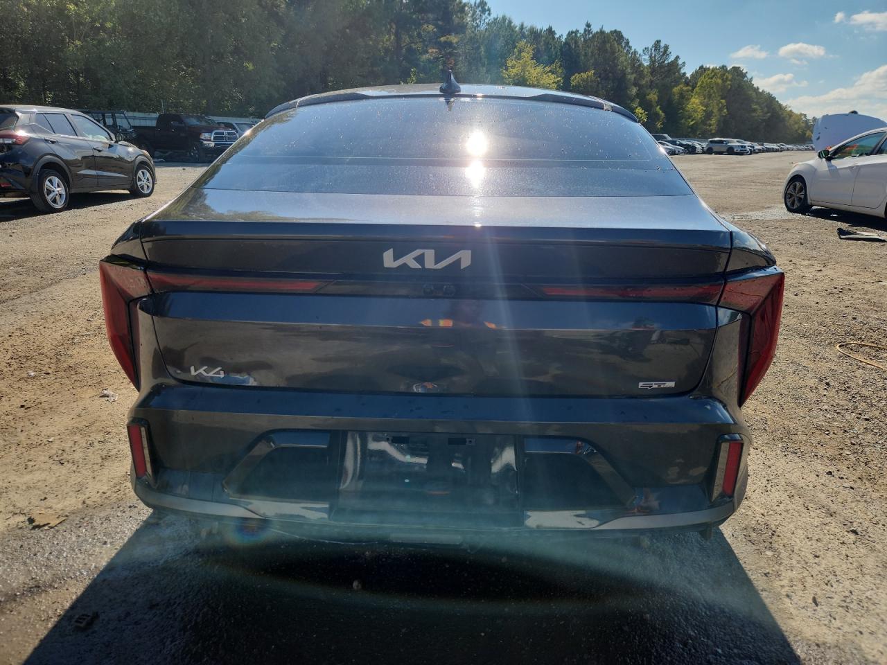 2025 Kia K4 Gt Line - Image 6