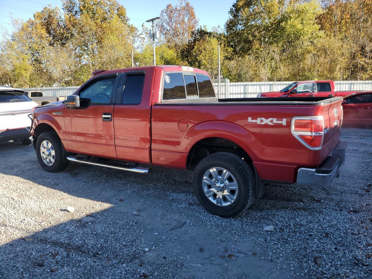 2010 Ford F150 Super Cab - Фото 2