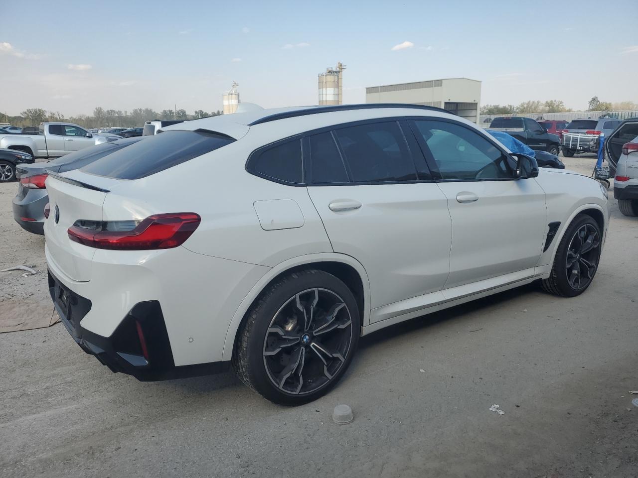 2023 BMW X4 M - Фото 3