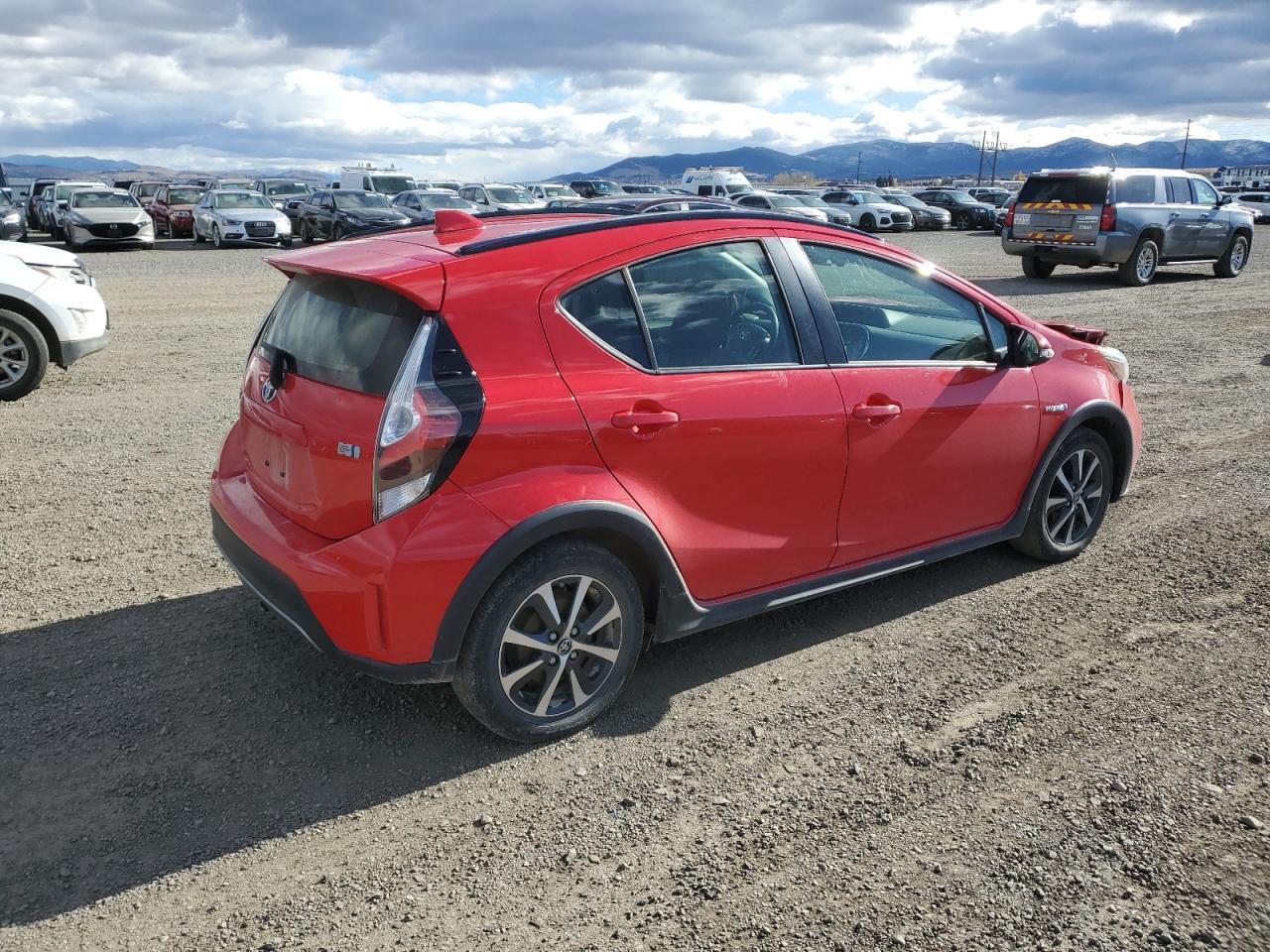 2018 Toyota Prius C - Фото 3