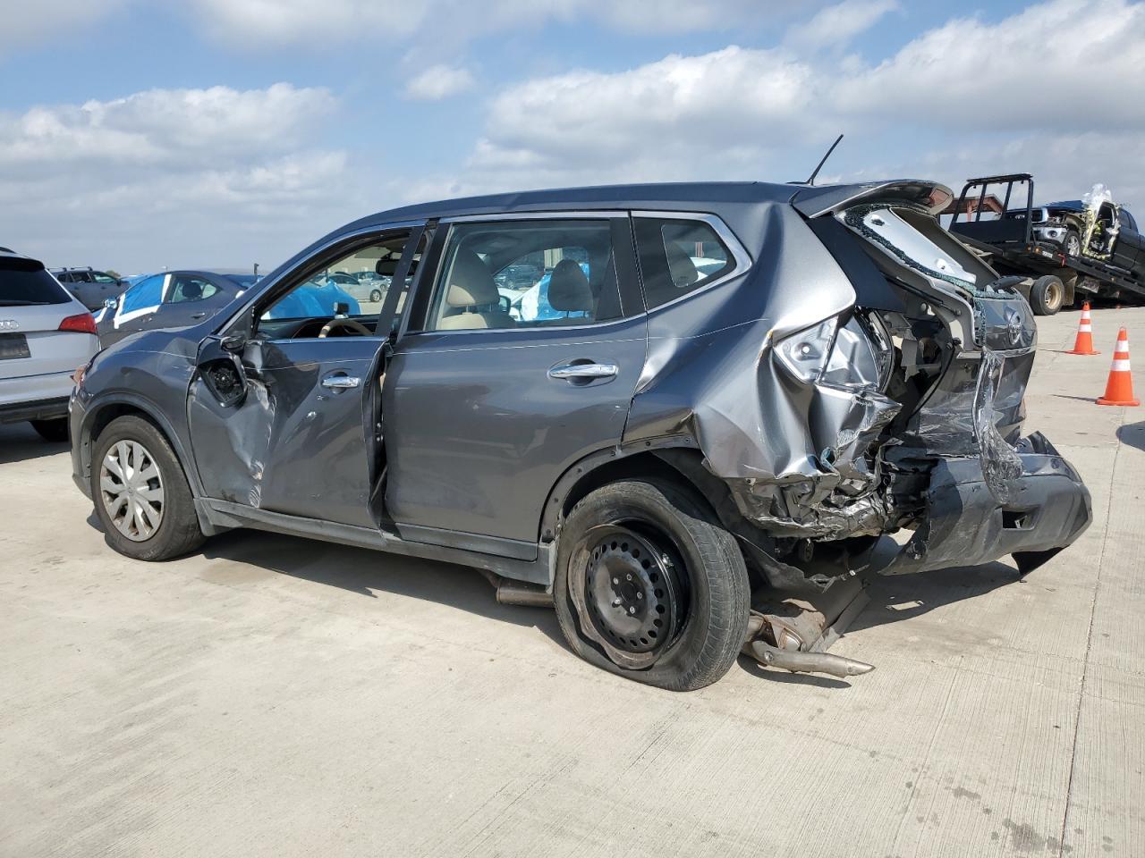 2015 Nissan Rogue S - Image 2