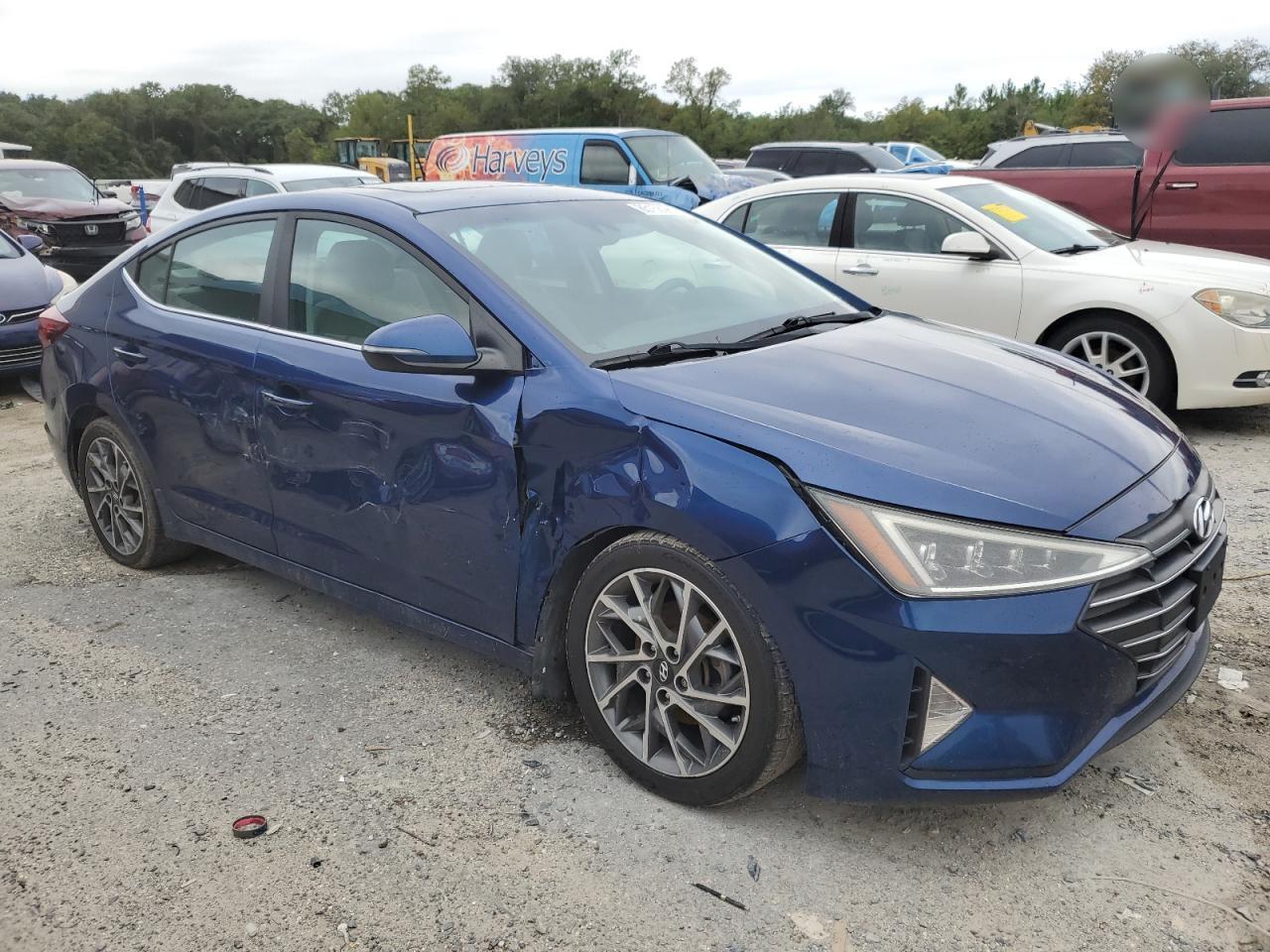 2020 Hyundai Elantra Sel - Фото 4