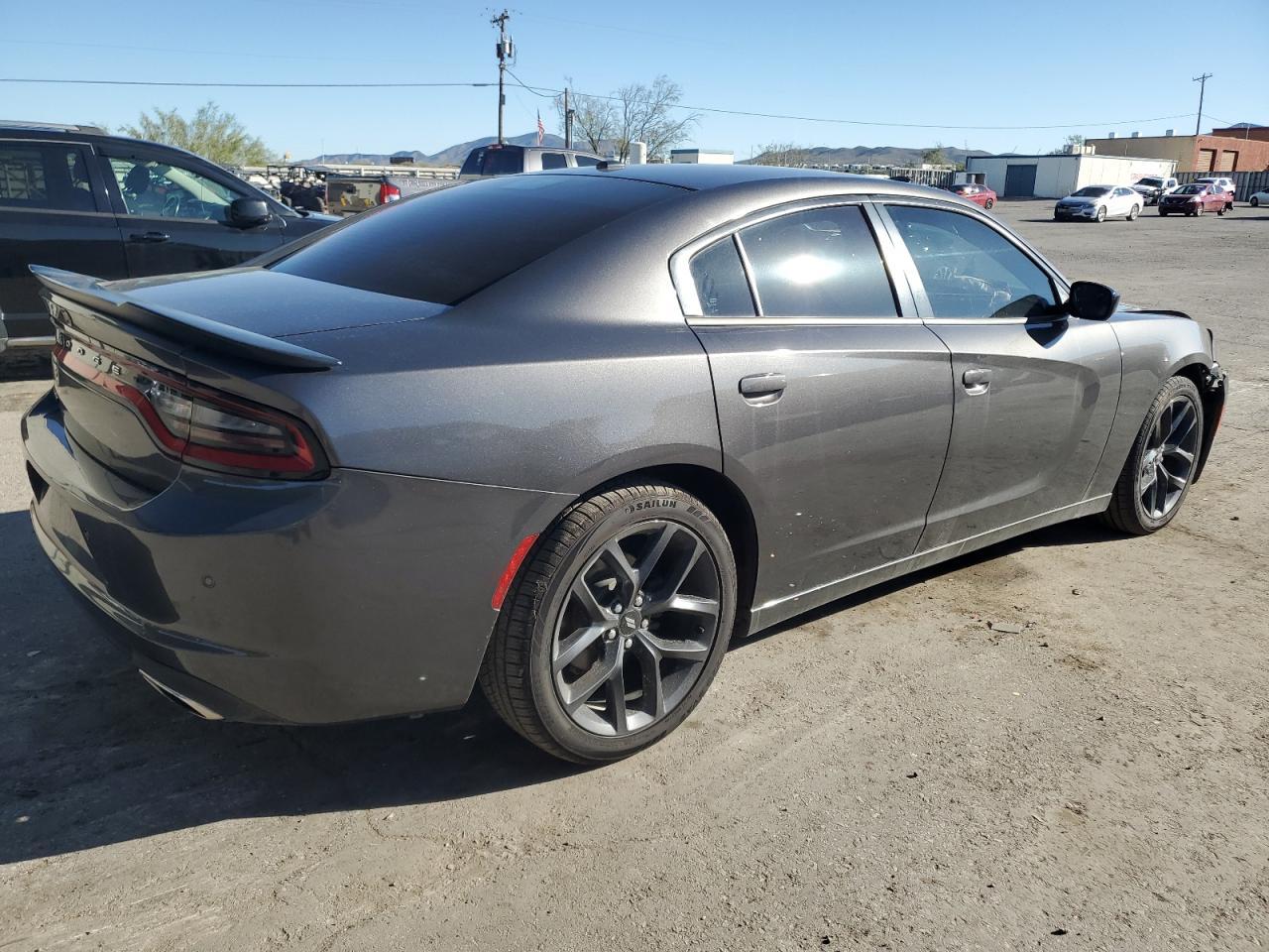 2019 Dodge Charger Sxt - Image 3