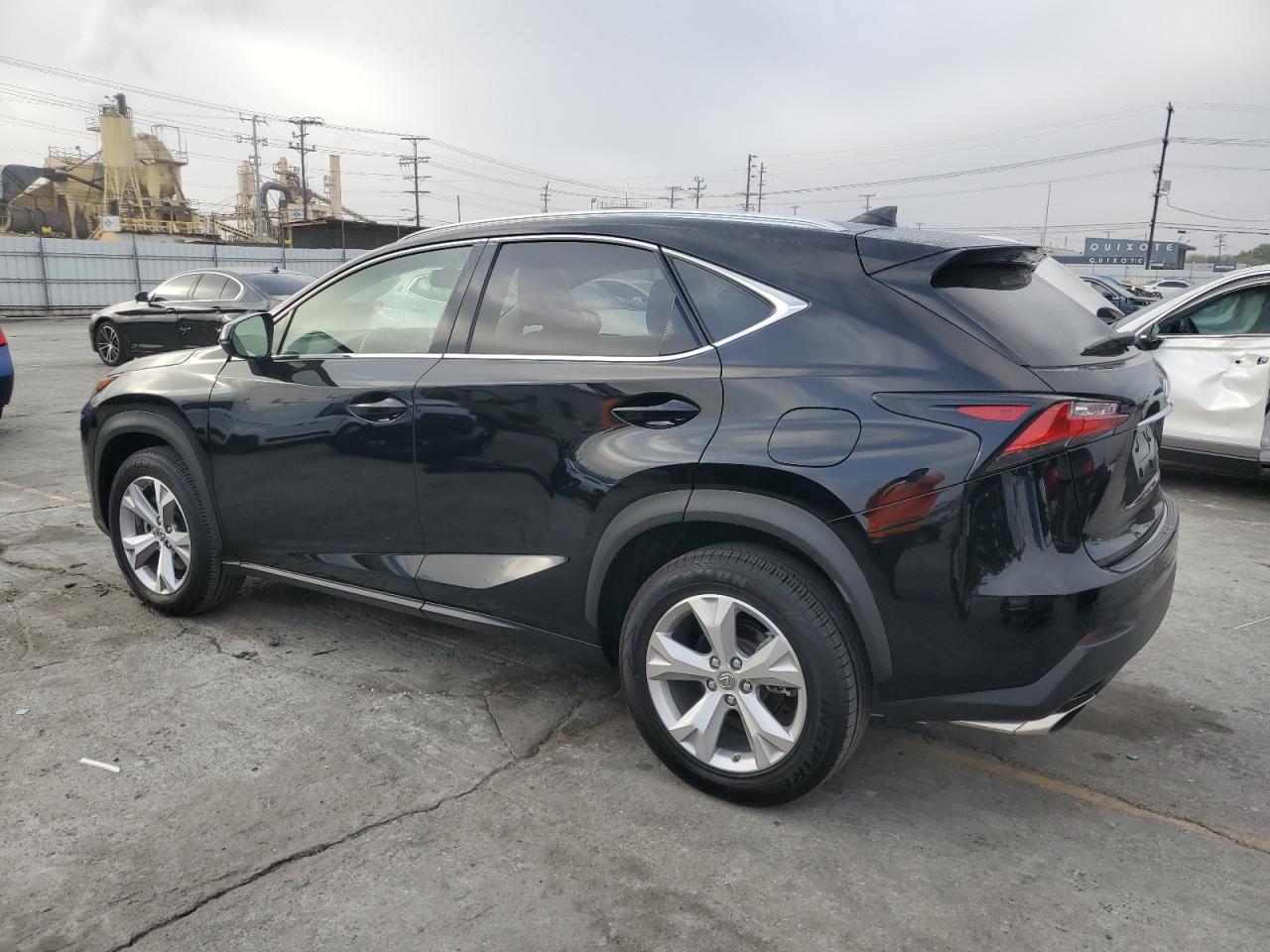 2017 Lexus Nx 200T Base - Фото 2