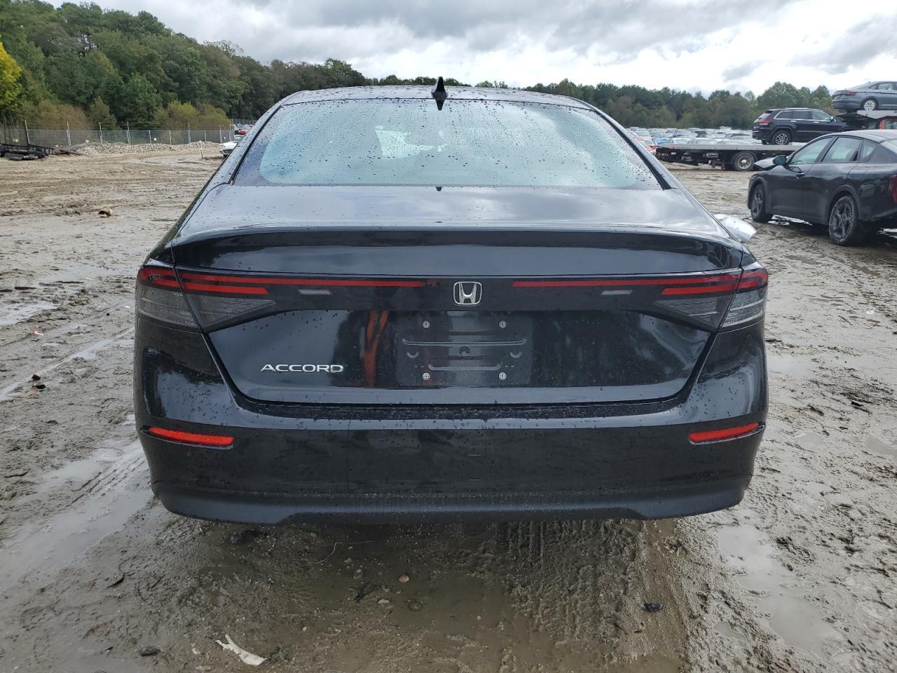 2023 Honda Accord Ex - Image 6