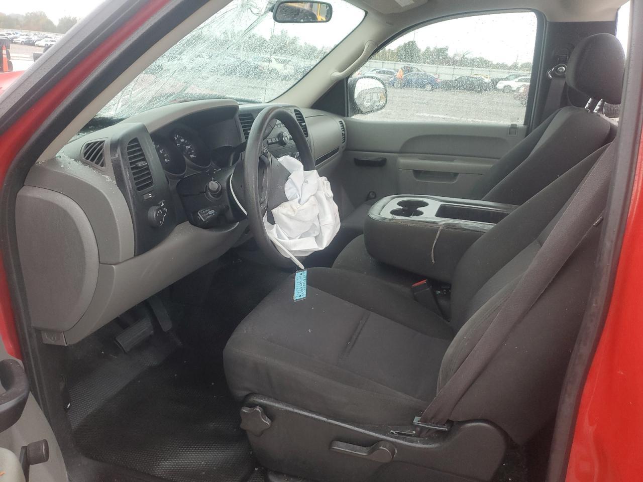 2010 GMC Sierra C1500 - Image 7