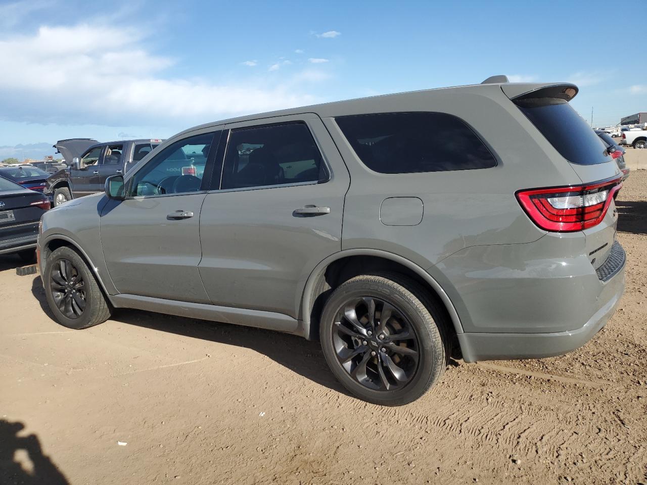 2021 Dodge Durango Sxt - Фото 2