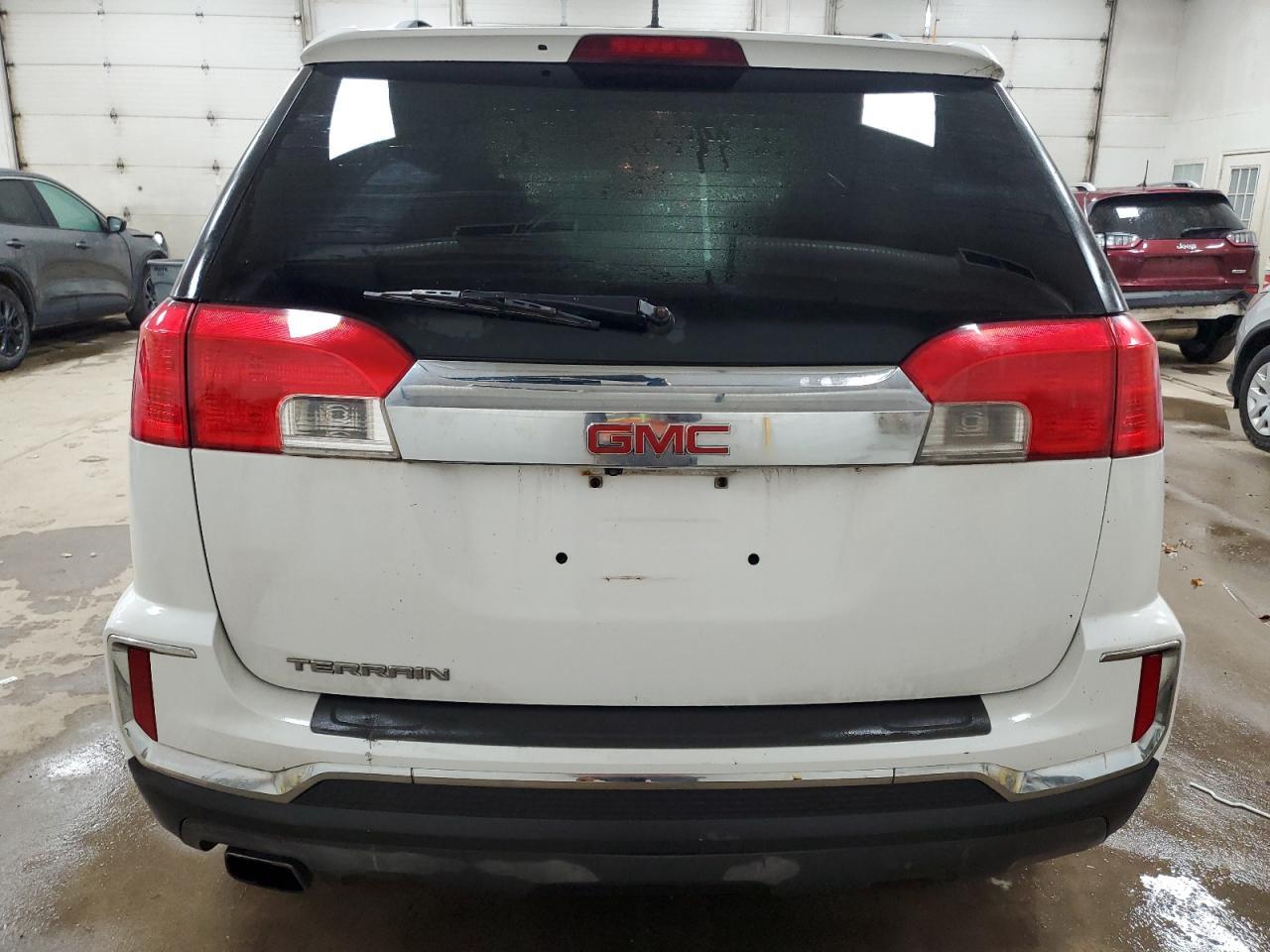 2017 GMC Terrain Sle - Image 6